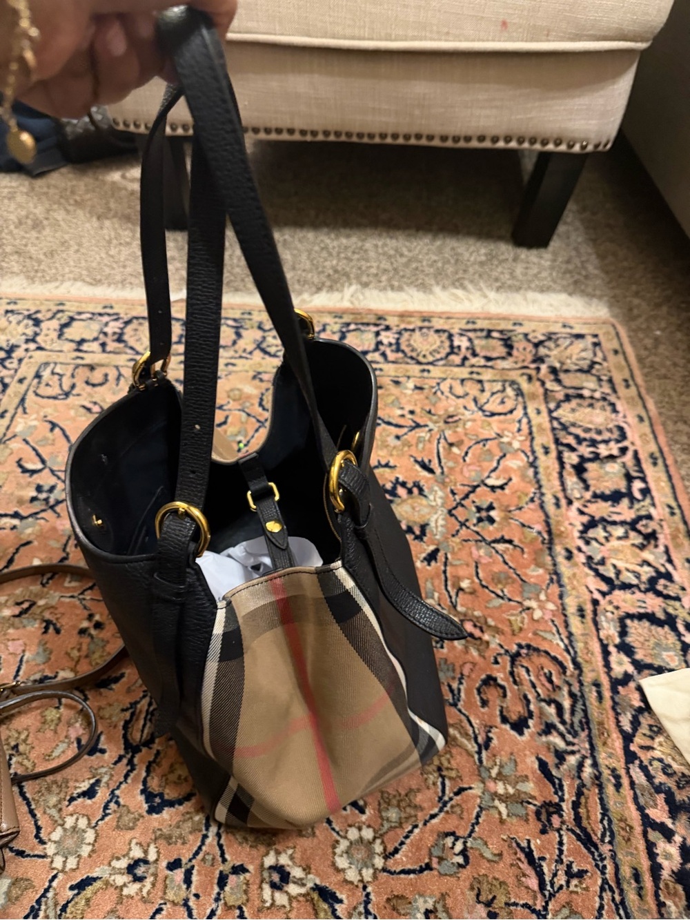 Burberry Black & Haymarket Check Shoulder Hobo - Picture 4 of 5